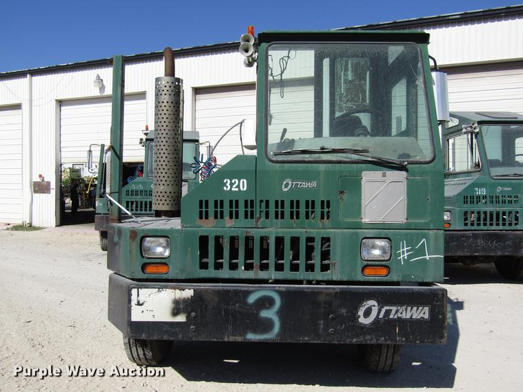 image for item DC7909 1998 Ottawa Commando 50S yard truck