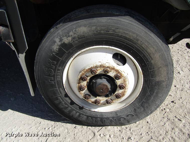 image for item DC7909 1998 Ottawa Commando 50S yard truck