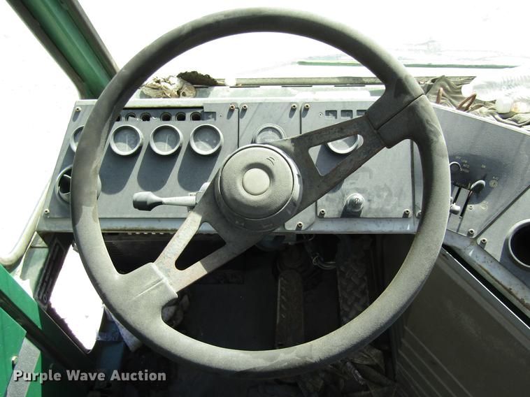 image for item DC7909 1998 Ottawa Commando 50S yard truck