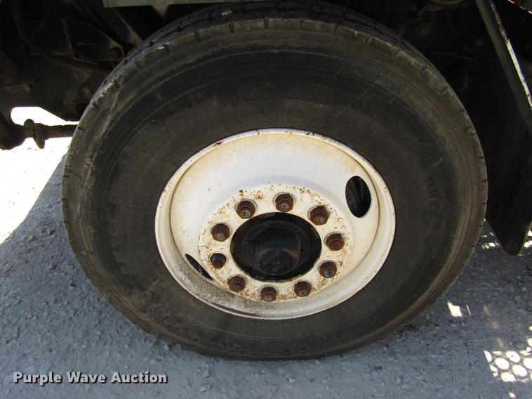 image for item DC7910 1998 Ottawa Commando 30 yard truck