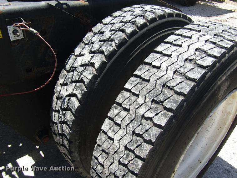 image for item DC7910 1998 Ottawa Commando 30 yard truck