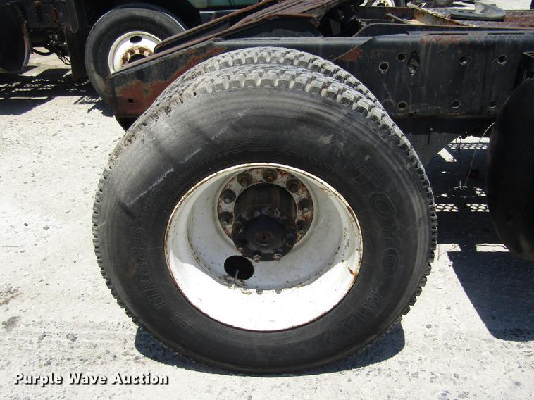 image for item DC7910 1998 Ottawa Commando 30 yard truck