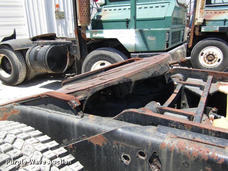 image for item DC7910 1998 Ottawa Commando 30 yard truck