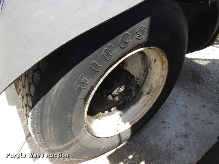 image for item DC7911 1998 Ottawa Commando 50S yard truck