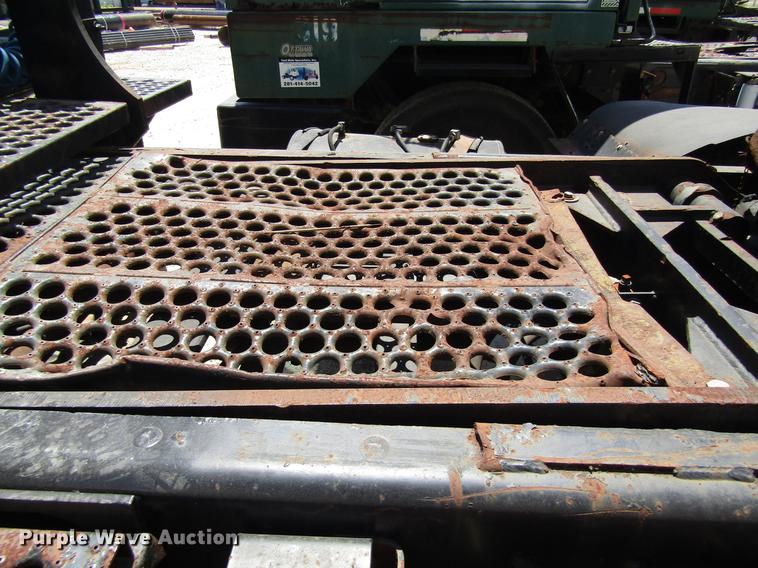 image for item DC7911 1998 Ottawa Commando 50S yard truck