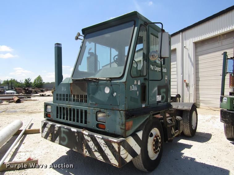 image for item DC7912 1998 Ottawa Commando 50S yard truck