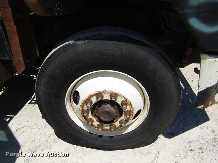 image for item DC7912 1998 Ottawa Commando 50S yard truck