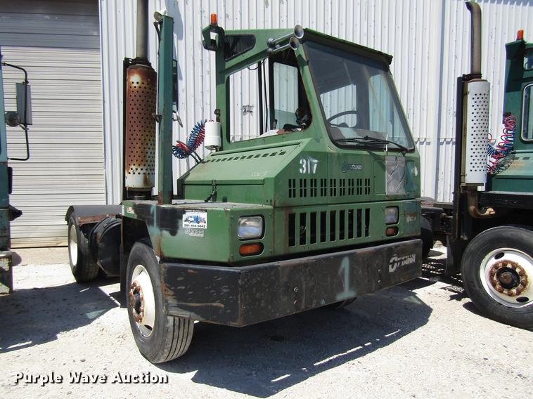 image for item DC7913 1998 Ottawa Commando 50S yard truck