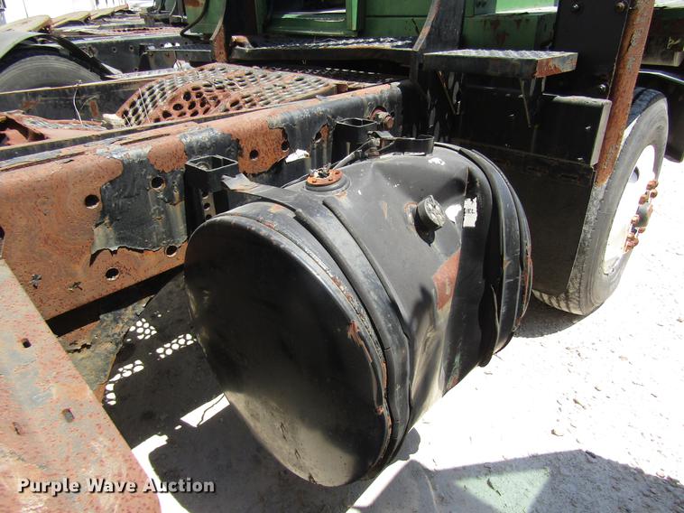 image for item DC7913 1998 Ottawa Commando 50S yard truck