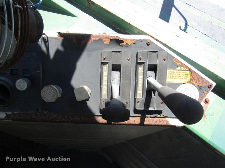 image for item DC7913 1998 Ottawa Commando 50S yard truck