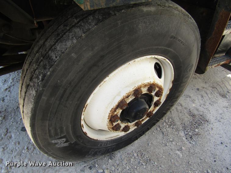 image for item DC7914 1998 Ottawa Commando 50S yard truck