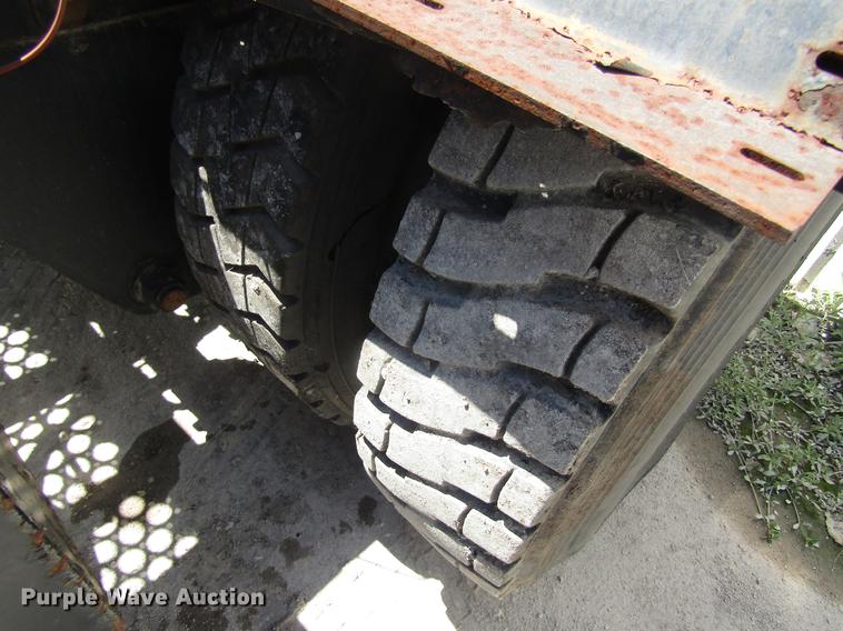 image for item DC7914 1998 Ottawa Commando 50S yard truck