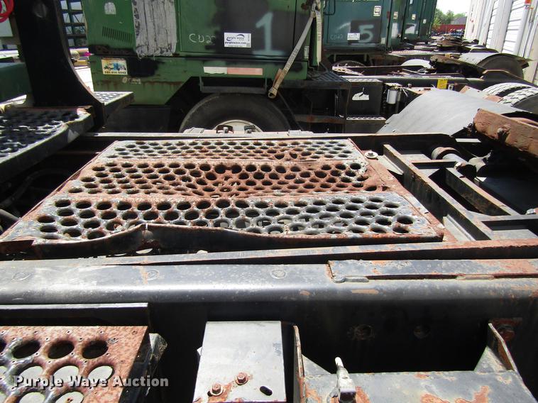 image for item DC7914 1998 Ottawa Commando 50S yard truck