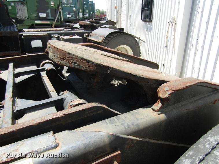 image for item DC7915 1998 Ottawa Commando 50S yard truck