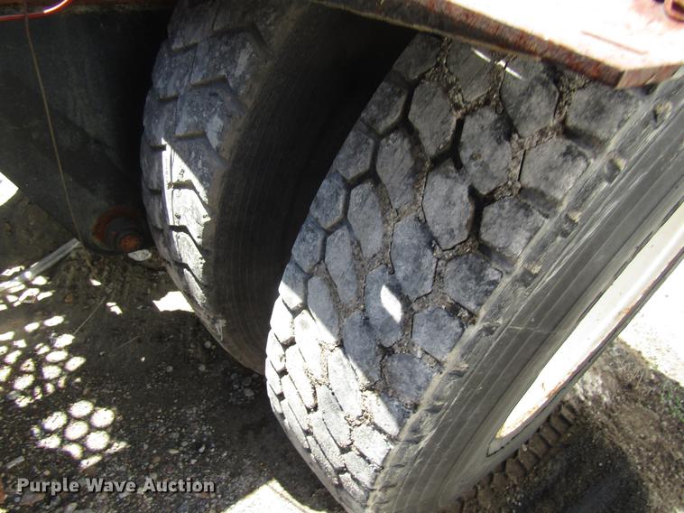 image for item DC7916 1998 Ottawa Commando 50S yard truck