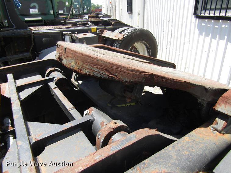 image for item DC7916 1998 Ottawa Commando 50S yard truck