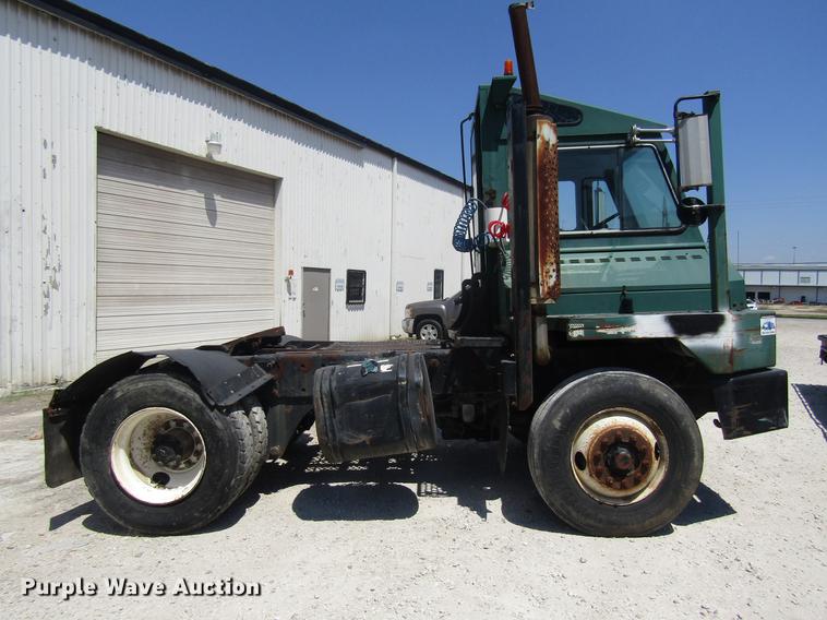 image for item DC7917 1998 Ottawa Commando 50S yard truck