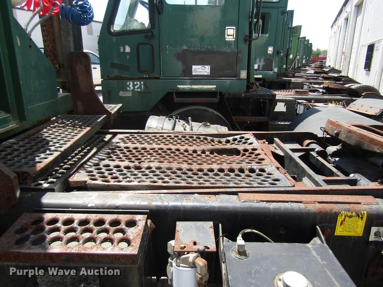 image for item DC7917 1998 Ottawa Commando 50S yard truck