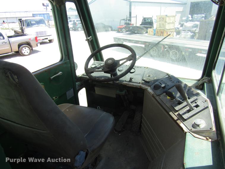 image for item DC7917 1998 Ottawa Commando 50S yard truck