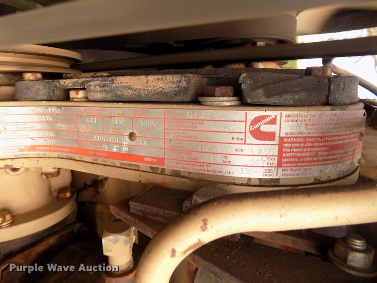 image for item DD2759 1989 Kenworth T400 semi truck