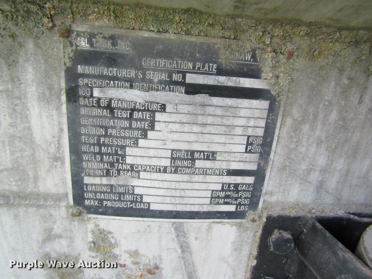 image for item DD8427 1968 J&L tank trailer