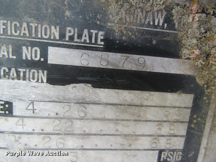 image for item DD8427 1968 J&L tank trailer