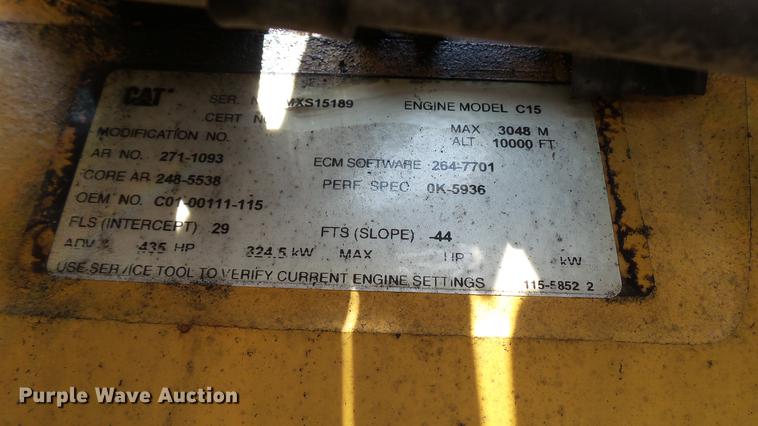 image for item DE0167 2006 Freightliner Columbia semi truck