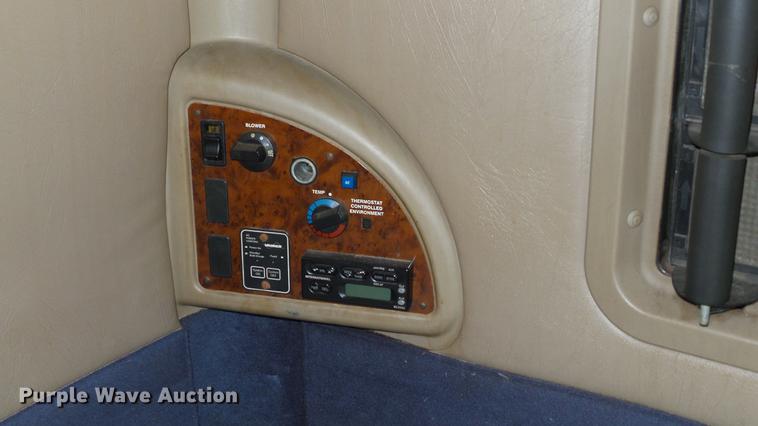 image for item DE0169 2007 International 9400i semi truck