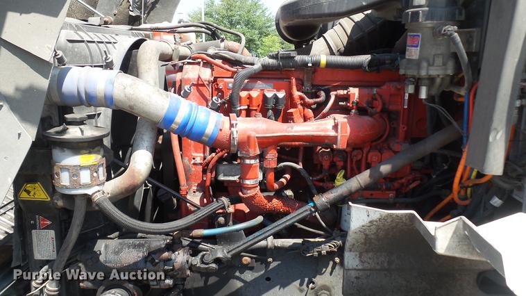 image for item DE0169 2007 International 9400i semi truck