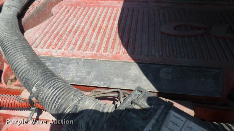 image for item DE0169 2007 International 9400i semi truck