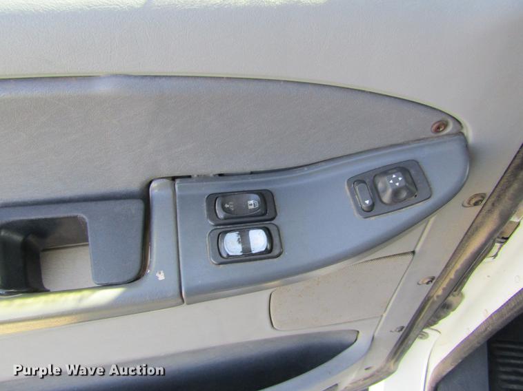 image for item DE6818 2007 Freightliner Columbia semi truck