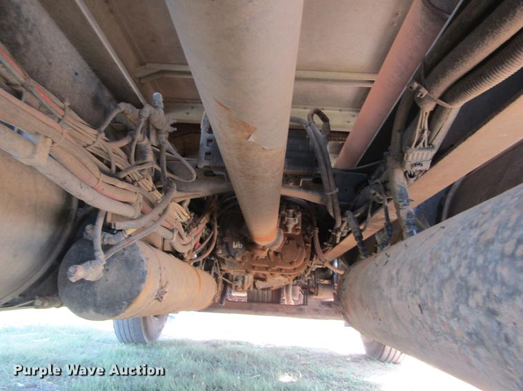 image for item DE6818 2007 Freightliner Columbia semi truck