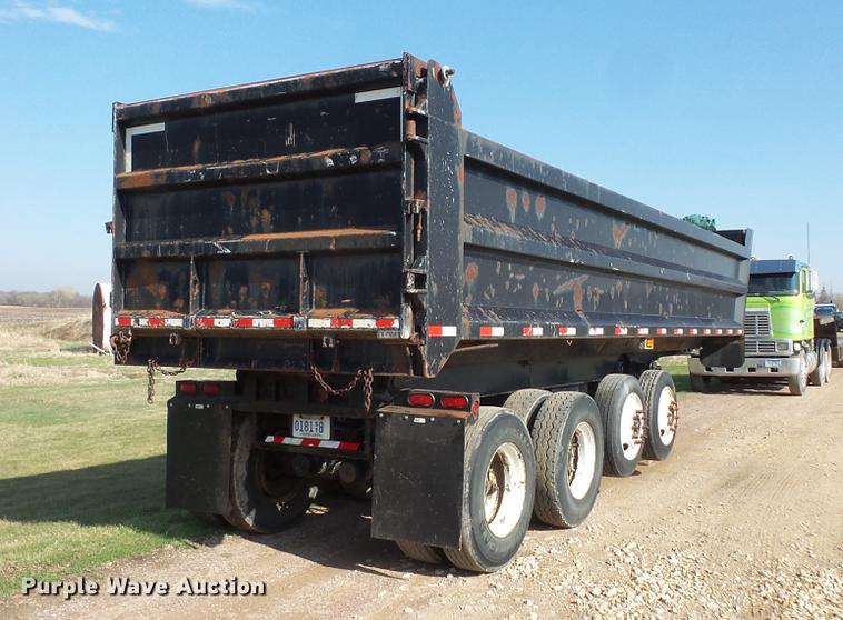 image for item DV9707 1981 Stec Load Line end dump trailer