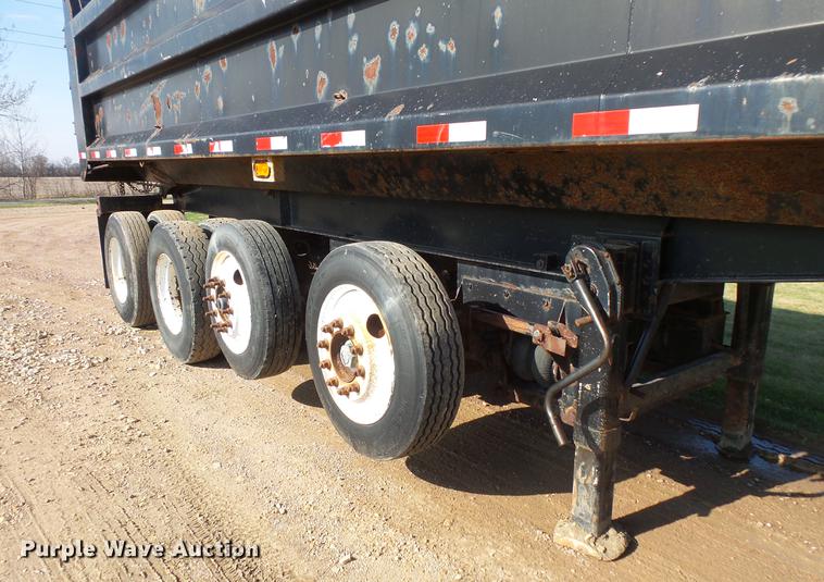 image for item DV9707 1981 Stec Load Line end dump trailer