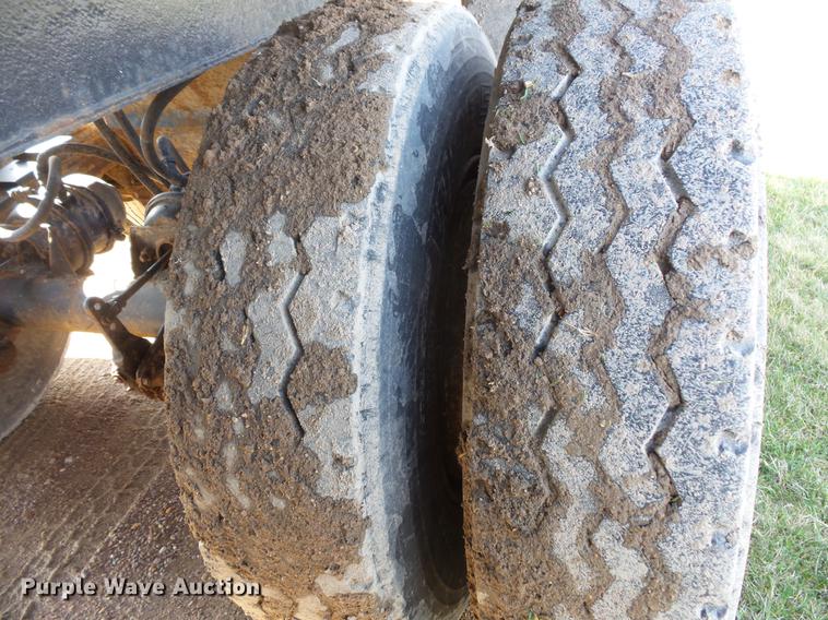 image for item DV9707 1981 Stec Load Line end dump trailer