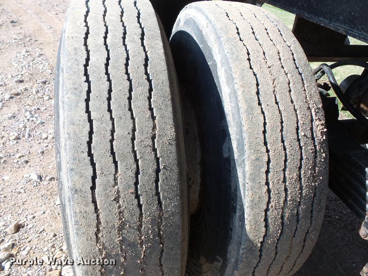 image for item DV9707 1981 Stec Load Line end dump trailer