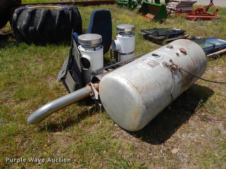 image for item EI9135 Peterbilt truck parts