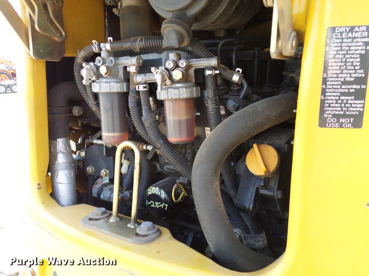 image for item DD1264 2012 John Deere 17D mini excavator