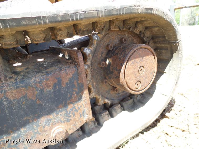 image for item DD1264 2012 John Deere 17D mini excavator