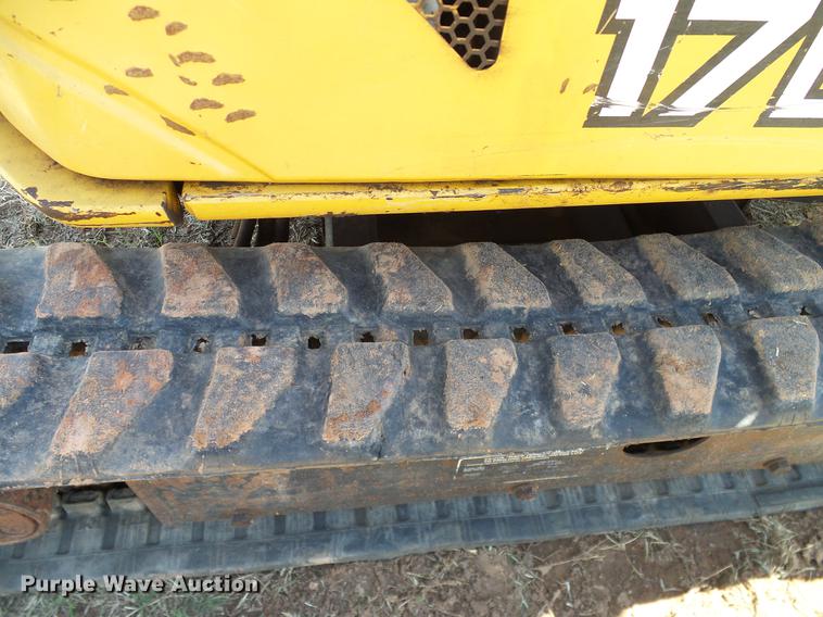 image for item DD1264 2012 John Deere 17D mini excavator