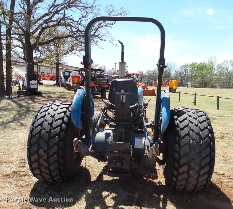 image for item DD1265 1997 New Holland 3930 tractor