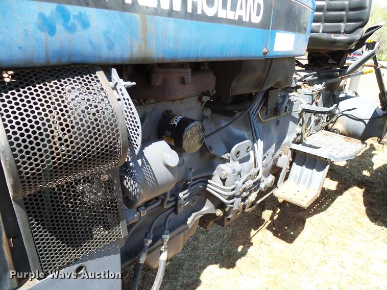 image for item DD1265 1997 New Holland 3930 tractor