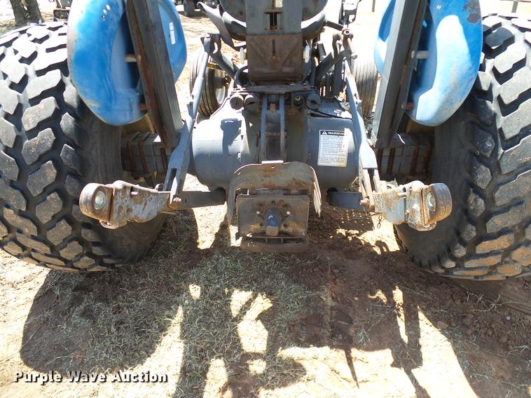 image for item DD1265 1997 New Holland 3930 tractor