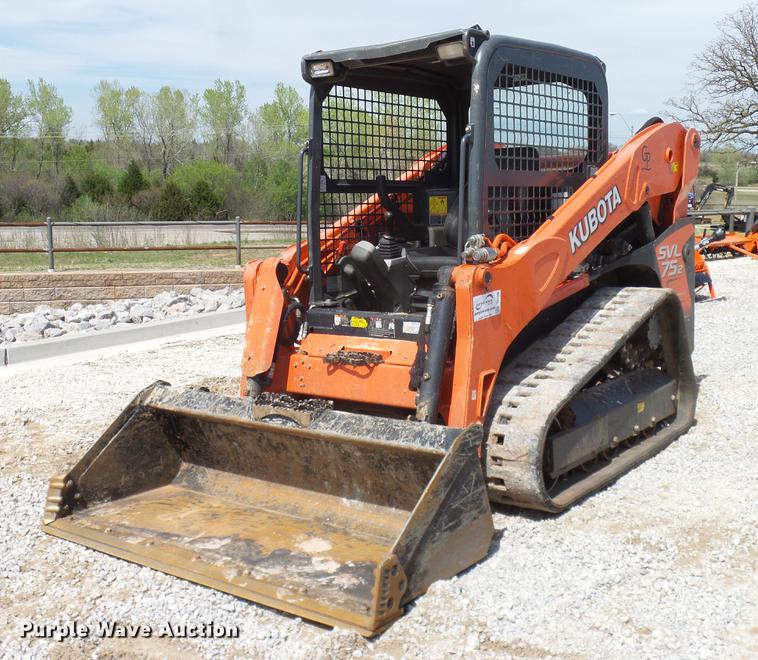image for item DD1266 2014 Kubota SVL75-2 skid steer