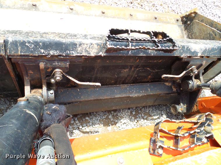 image for item DD1266 2014 Kubota SVL75-2 skid steer