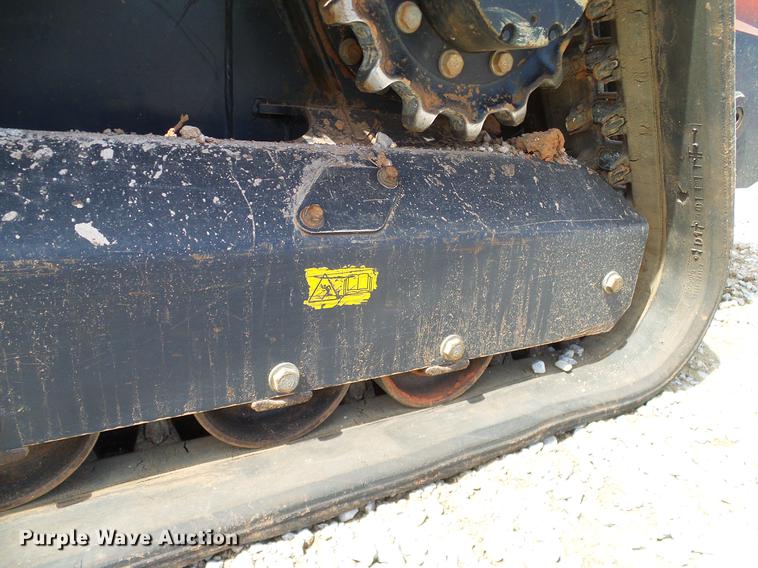 image for item DD1266 2014 Kubota SVL75-2 skid steer