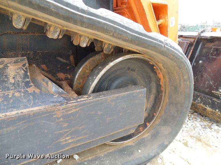 image for item DD1266 2014 Kubota SVL75-2 skid steer