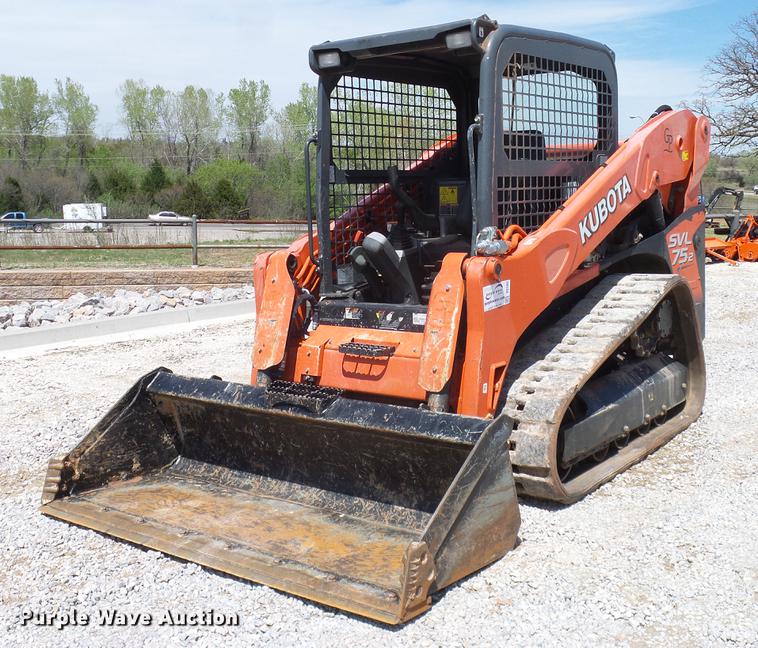 image for item DD1267 2014 Kubota SVL75-2 skid steer