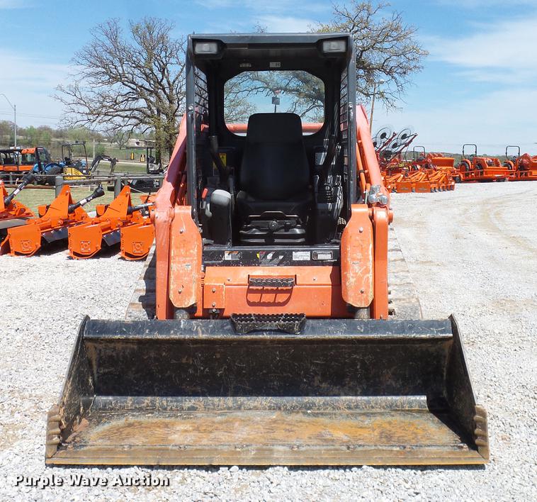 image for item DD1267 2014 Kubota SVL75-2 skid steer