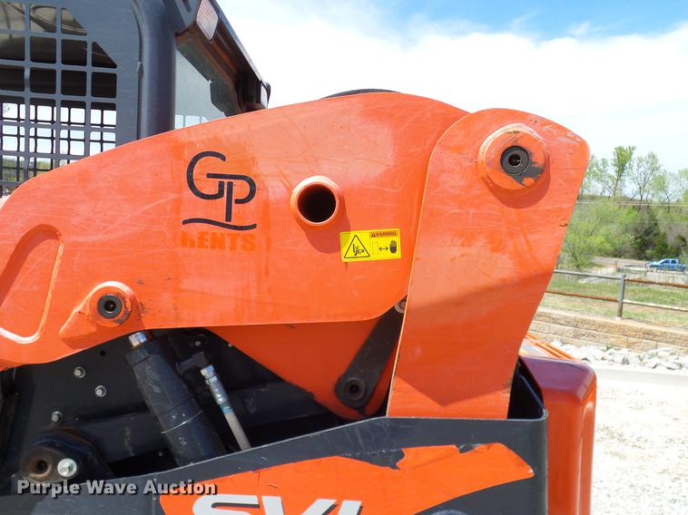image for item DD1267 2014 Kubota SVL75-2 skid steer